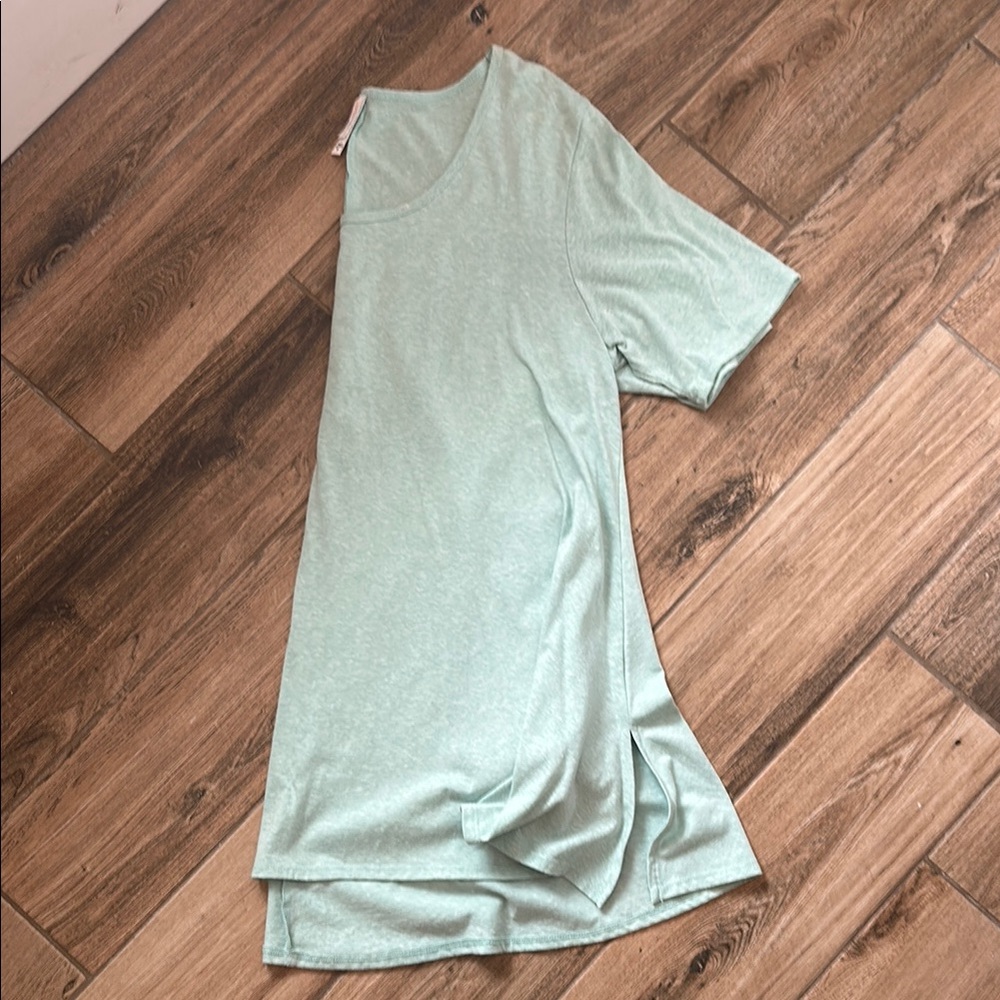 Mint Green Perfect T